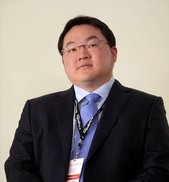 劉特佐（Jho Low），晉瑋金融有限公司CEO，晉瑋慈善基金會有限公司聯(lián)合董事，于2014年5月29日在加州大學(xué)舊金山分校（UCSF）上臺演講。圖片：Michael Loccisano/Getty Images for New York Times