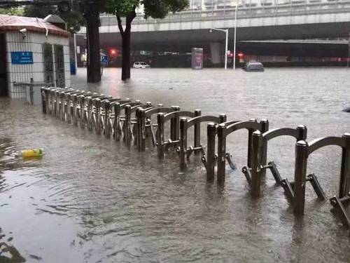 武漢暴雨