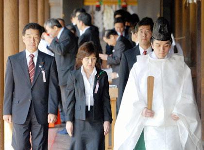 稻田朋美:作為防相無法參拜靖國神社 內(nèi)心非常復雜