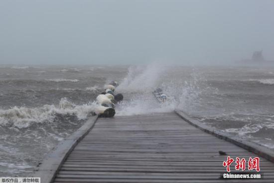 圖為颶風(fēng)“艾爾瑪”橫掃波多黎各。