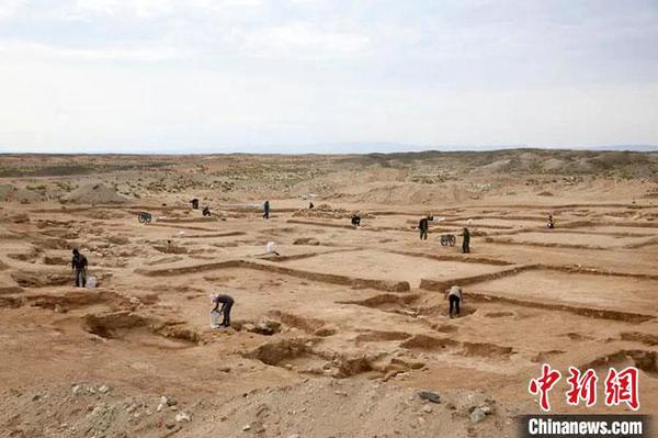 圖為敦煌旱峽玉礦遺址考古發(fā)掘現(xiàn)場。(資料圖)甘肅省文物考古研究所供圖